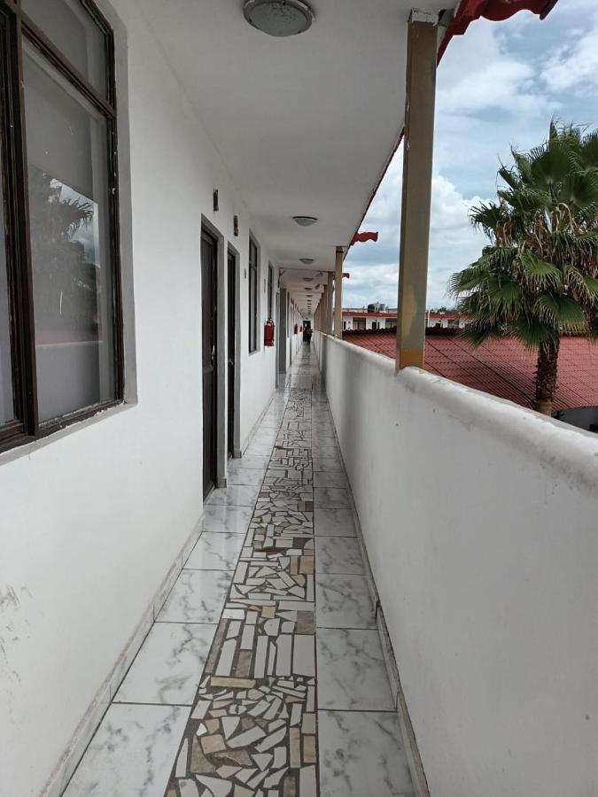Hotel Maria Teresa Río Verde Exteriör bild